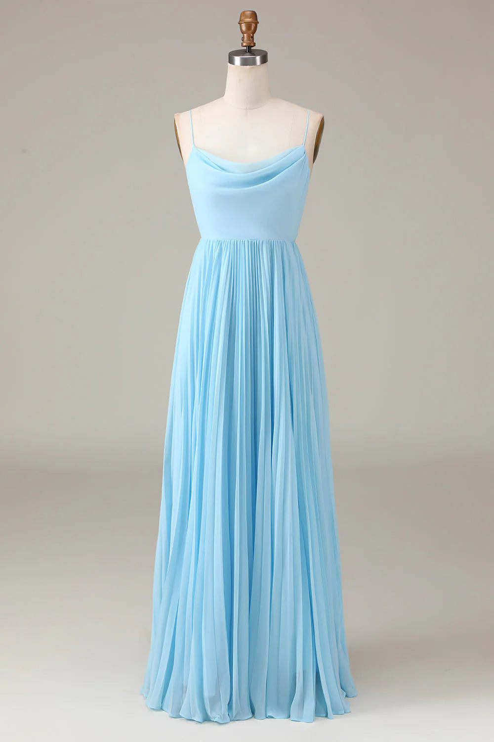 Vestido de dama de honor de gasa con tirantes finos, cuello vuelto, plisado y espalda abierta